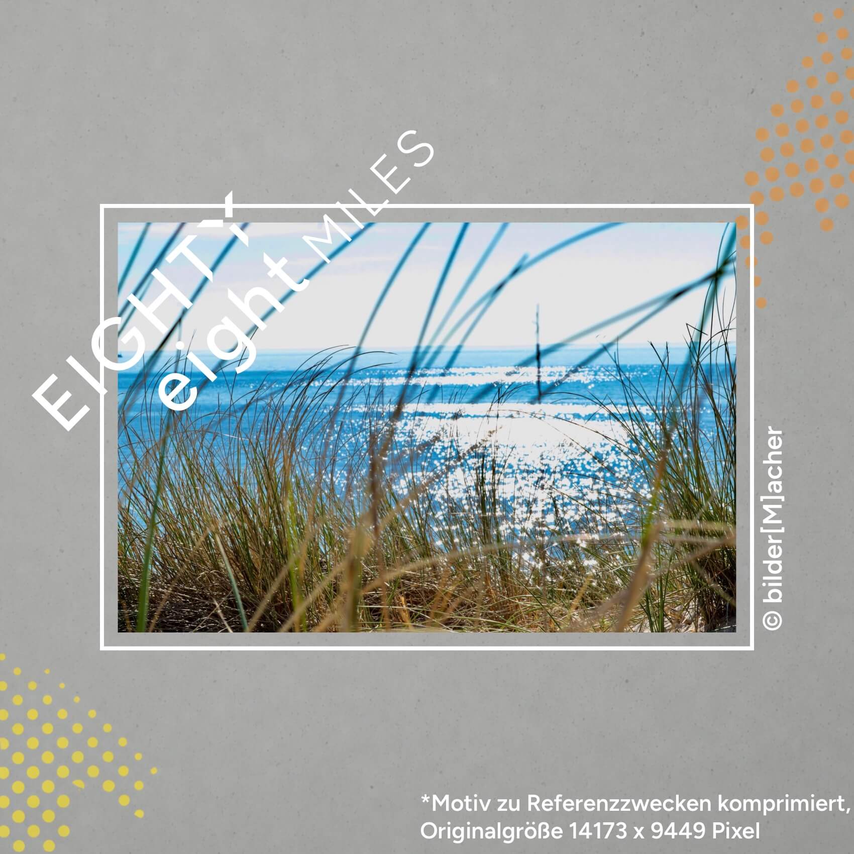 Wandbild glänzende Meeresoberfläche durch Düne aufs Meer Ozean