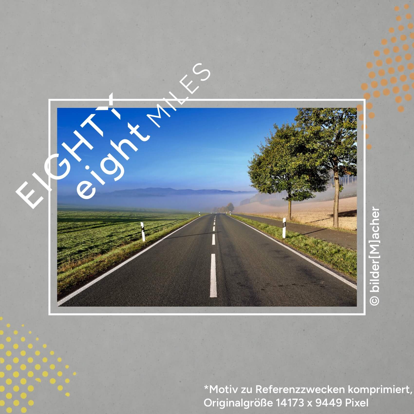 Wandbild einer straße im mittelgebirge