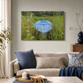 [ai-modified;e:living-room] 88Miles Wandbild Boot im Schilf in einer Wohnsituation