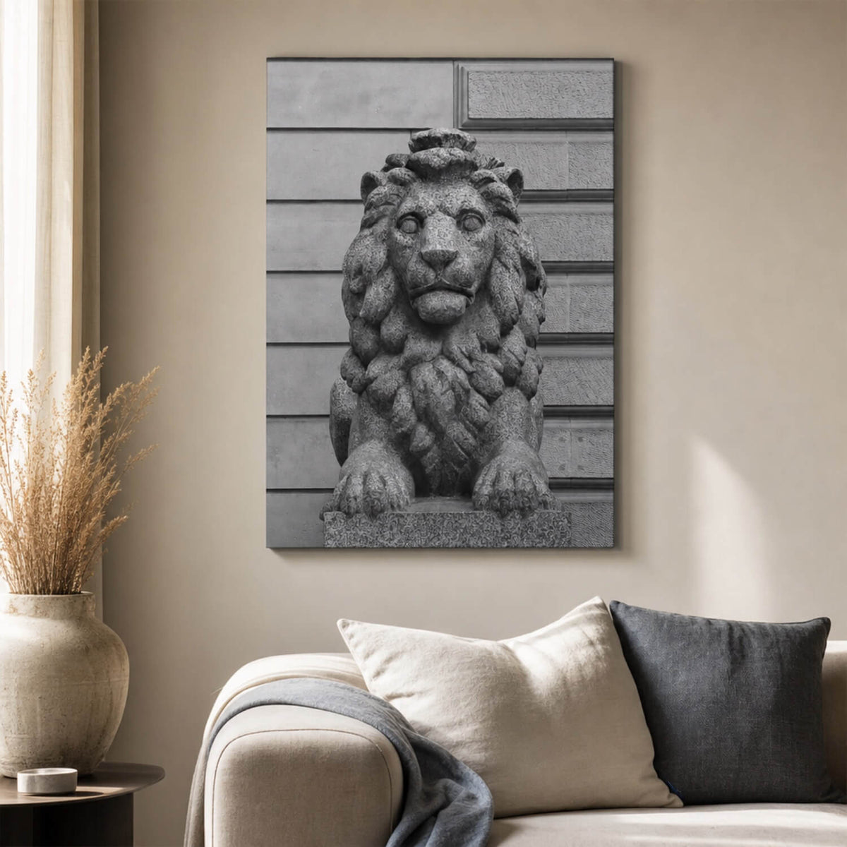 [ai-modified;e:living-room] 88Miles Wandbild Mähne aus Stein in einer Wohnsituation