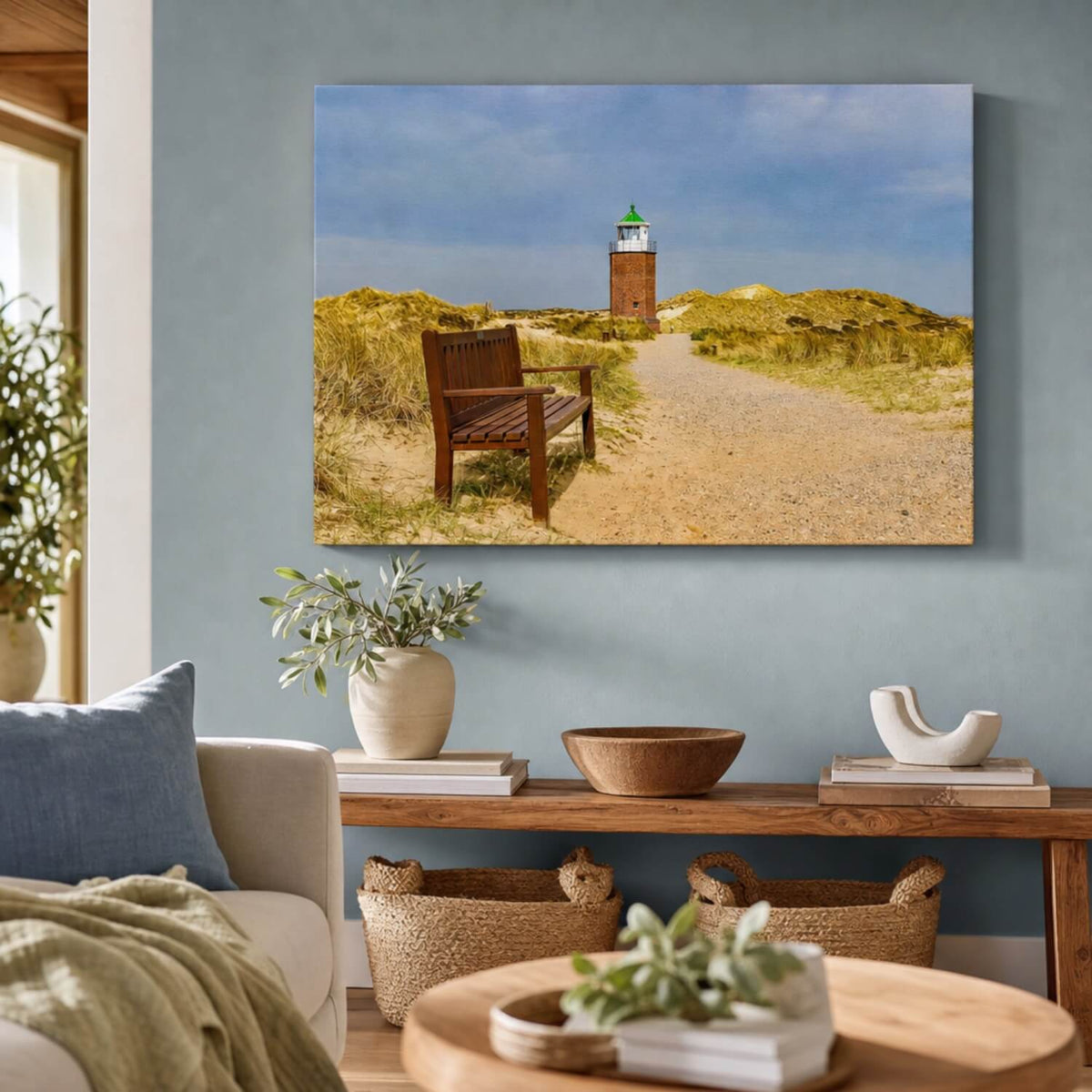[ai-modified;e:living-room] 88Miles Wandbild Nordseepfad in einer Wohnsituation